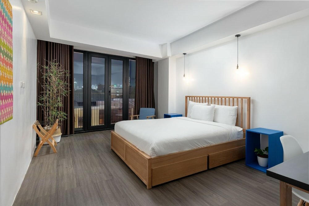 Фото Draper Startup House for Entrepreneurs - Hostel