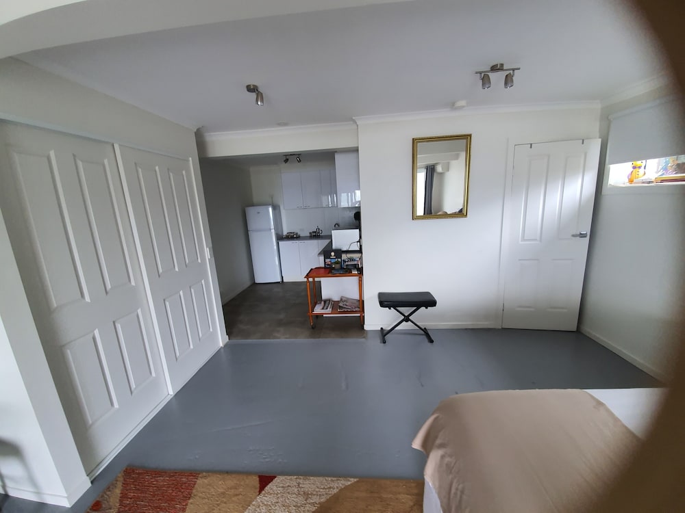 Фото Applebay Guest House