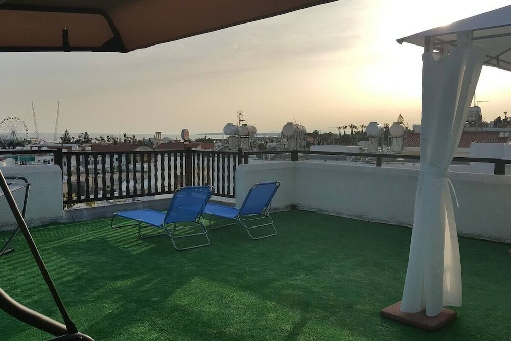 Фото Ha. De. Co. Holiday Apts