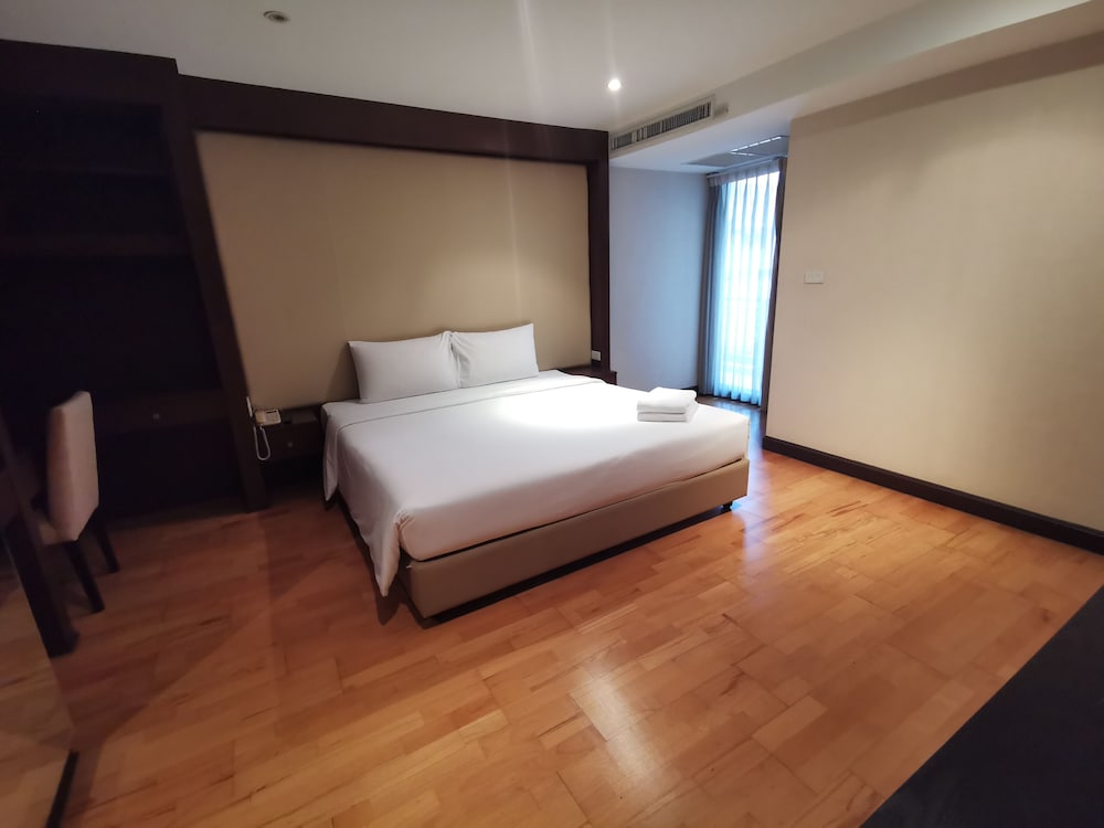 Фото The Ninth Place Serviced Residence