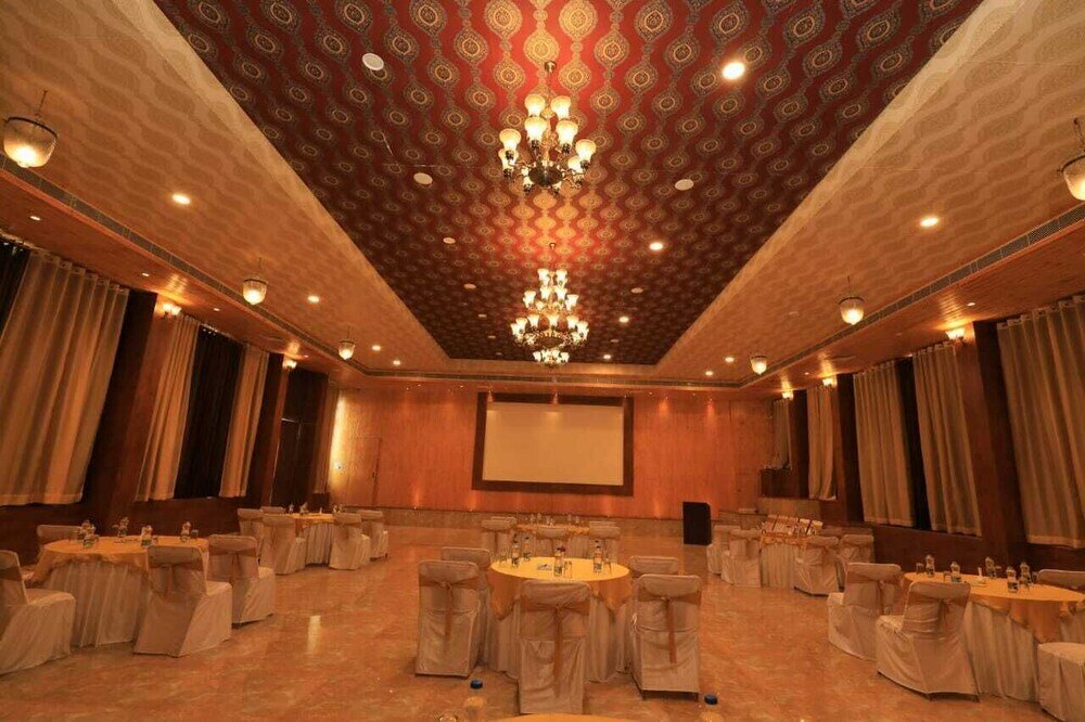 Фото Vijay Garh Resort Udaipur