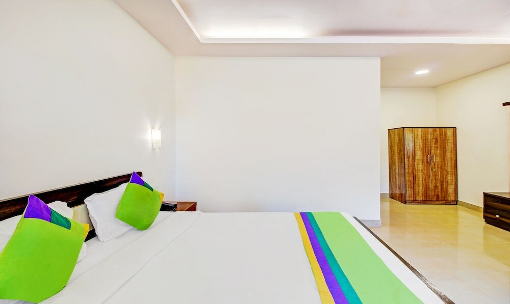 Фото Treebo Trend Garden Cottage & Lawn