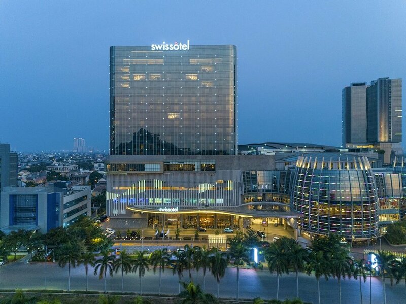 Гостиница Swissôtel Jakarta Pik Avenue в Джакарте