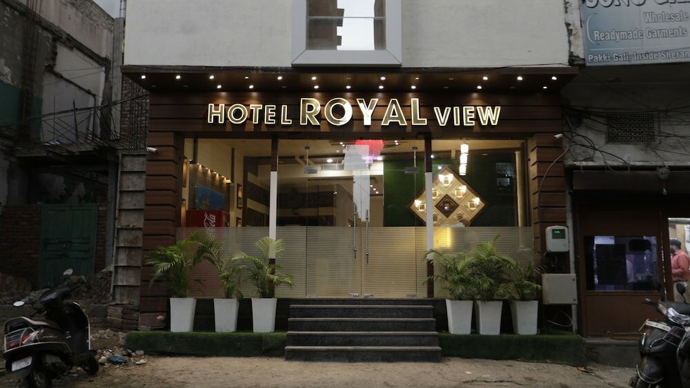 Фото отеля 1