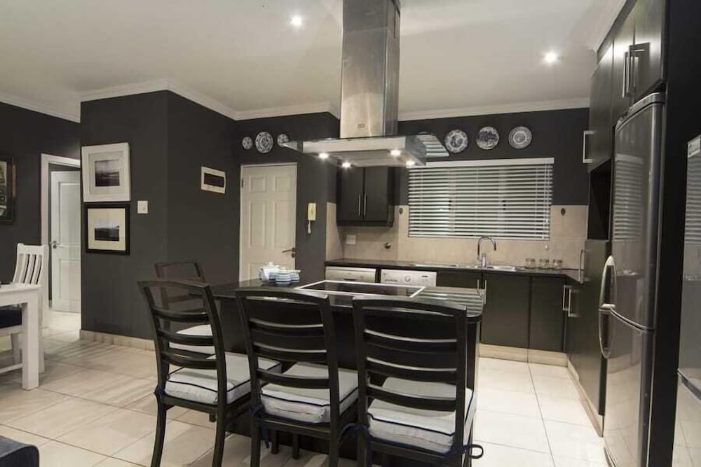 Фото 9 Sunrise Beach