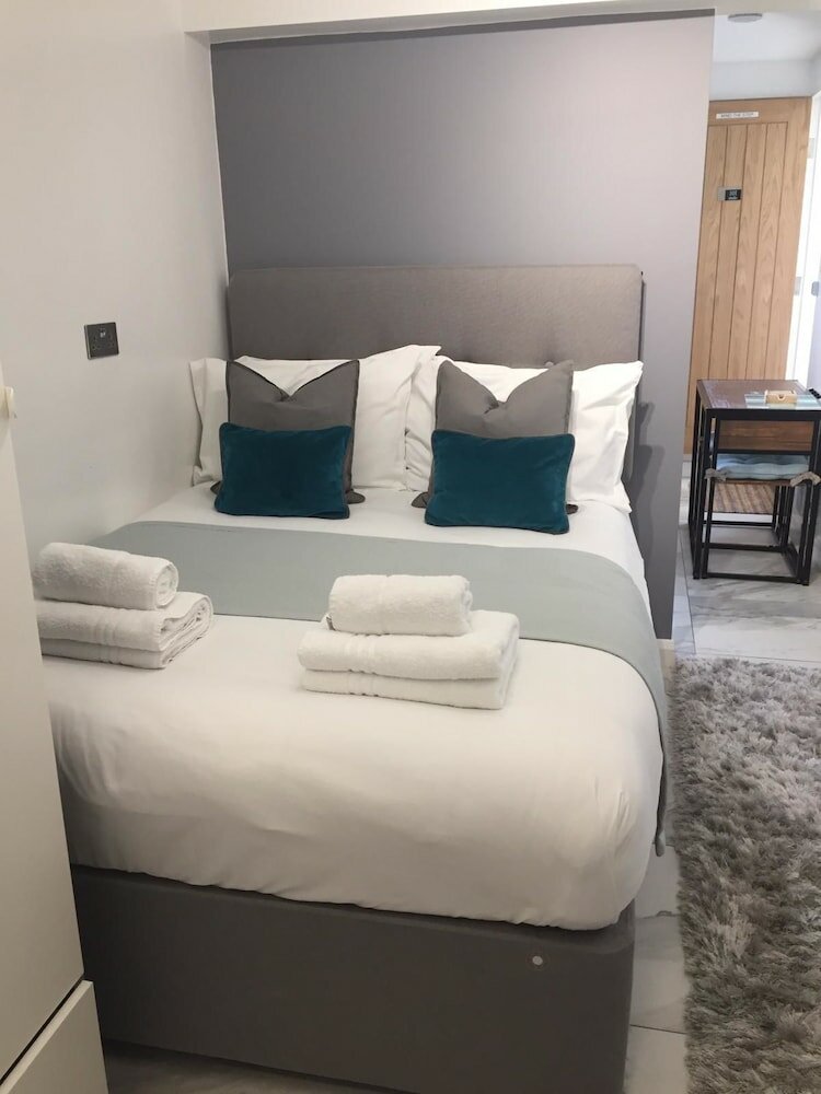 Фото Oxford Studios