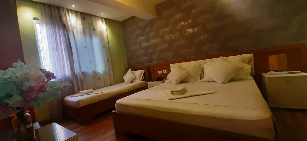 Фото Hotel Bylis