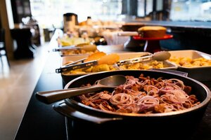 Гостиница Uiramutam Palace Hotel