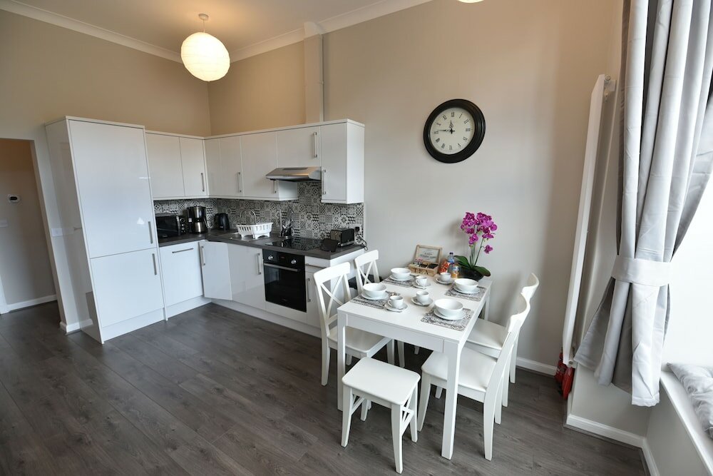 Фото First Pleasance Luxury Apartment