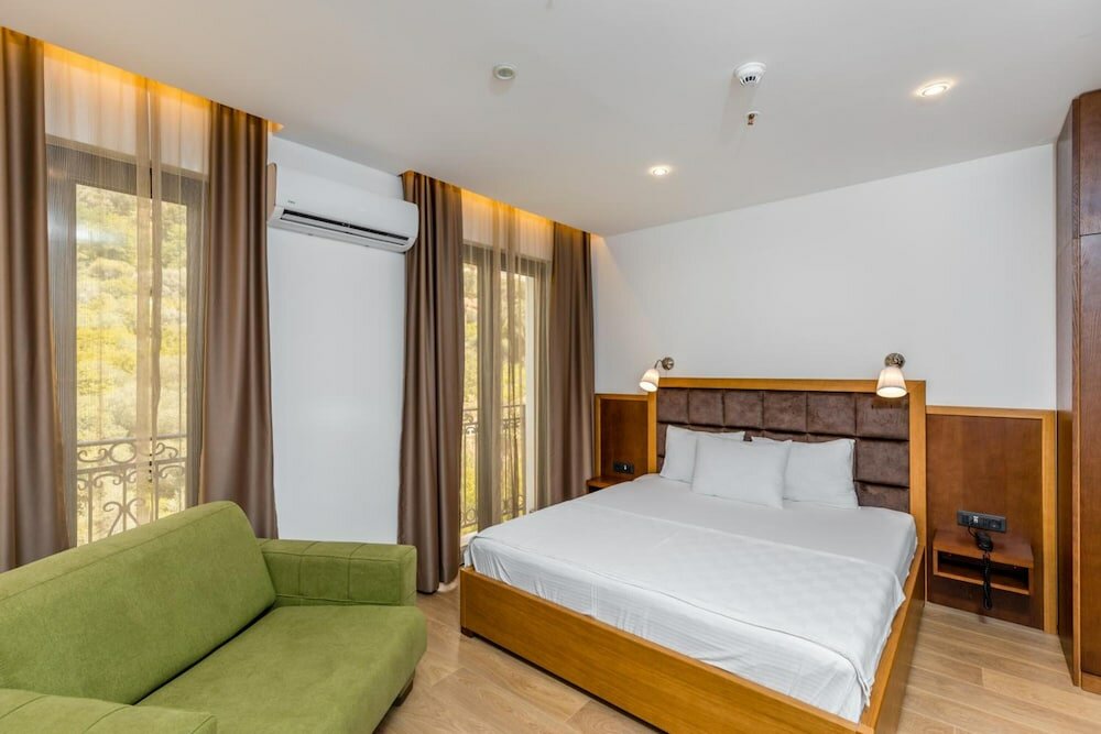 Фото Hotel Plaza Lucice