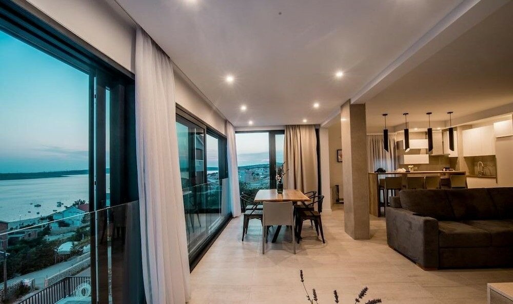 Фото Luxury Apartments Madomi