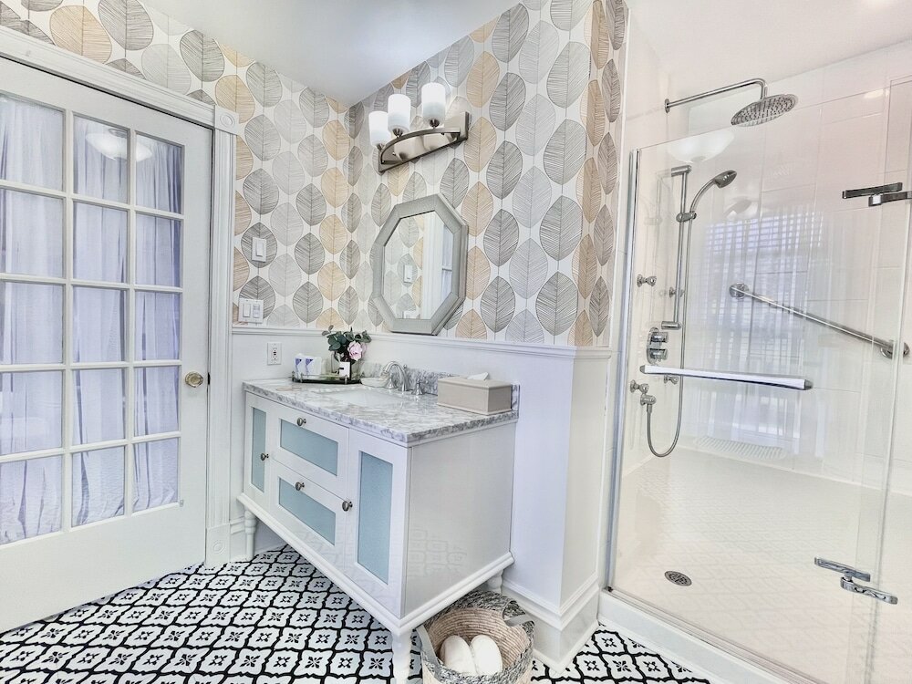 Фото Charlotte's Rose Inn