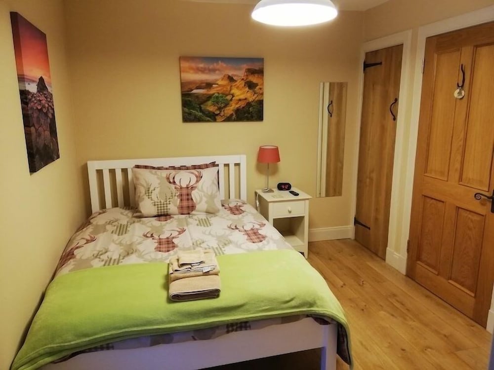 Фото Ewich House