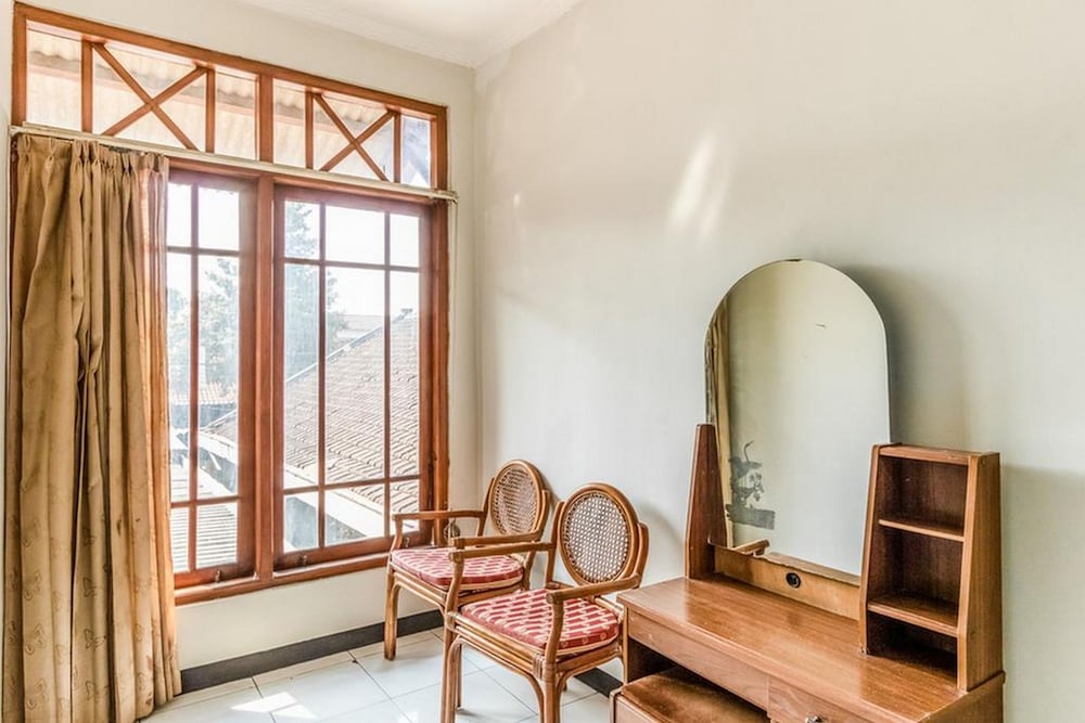 Фото RedDoorz Plus @ Prawirotaman Area