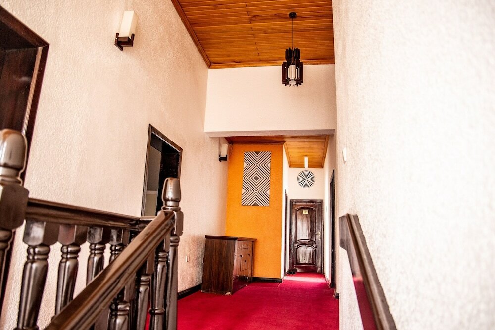 Фото Ezra boutique villa