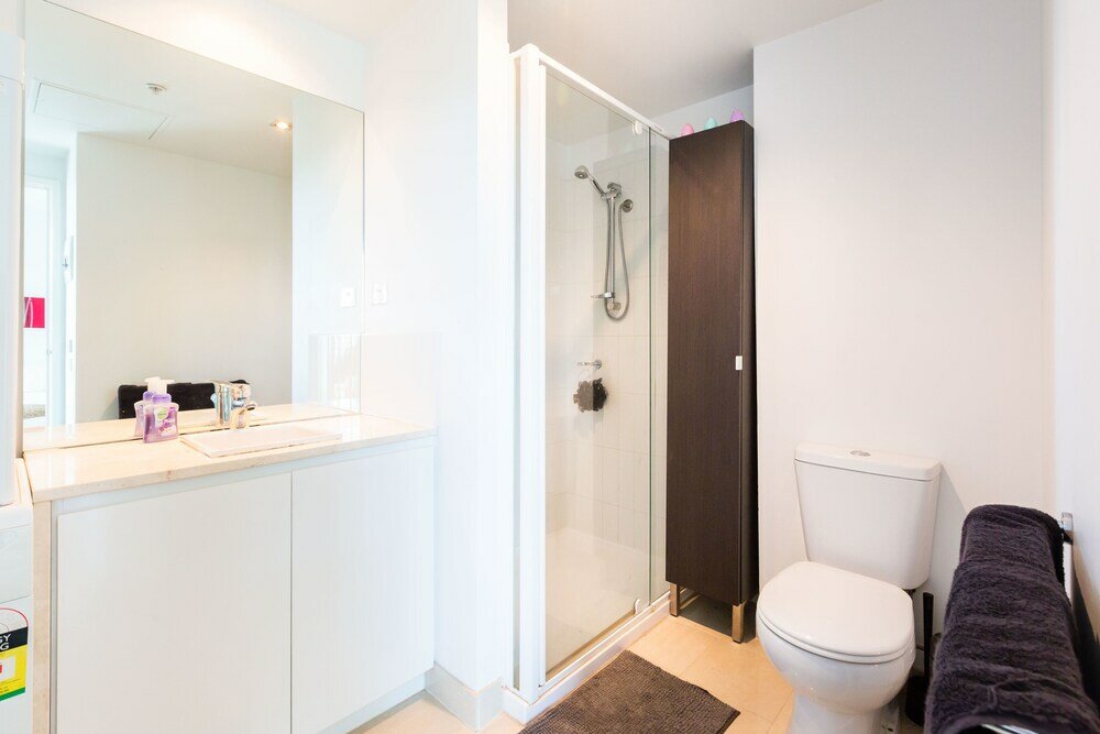 Фото Eva, 1bdr Melbourne Apartment