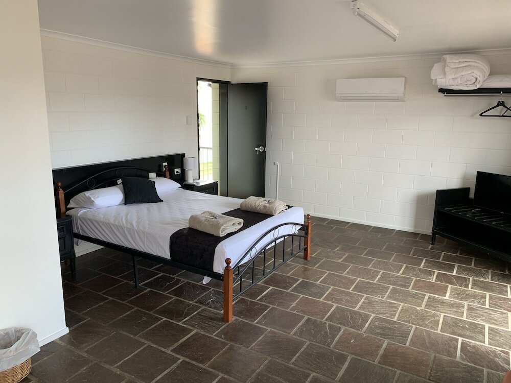 Фото Central Motel