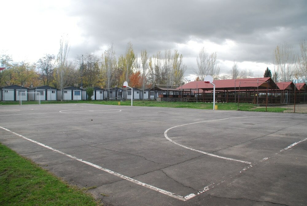 Фото Bungalows Camping Alpha Madrid