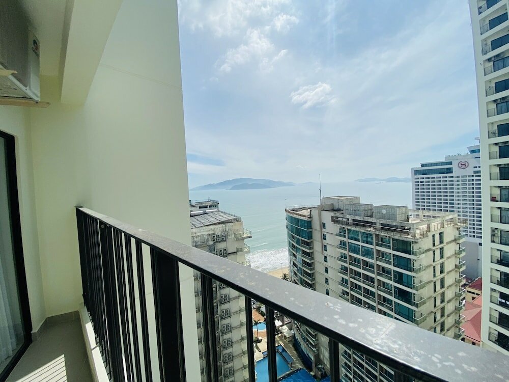 Фото Nha Trang Bay Apartment