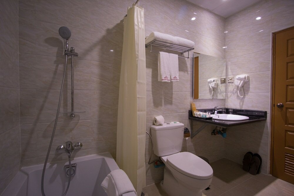 Фото Grand Central Hotel Mandalay