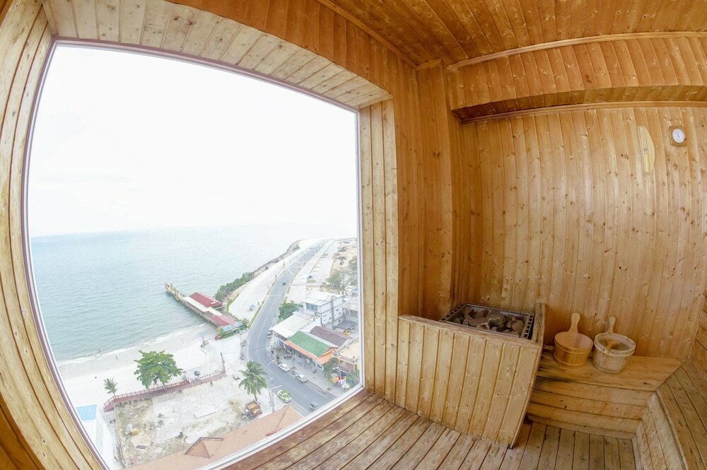 Фото La Vogue Boutique Hotel & Casino