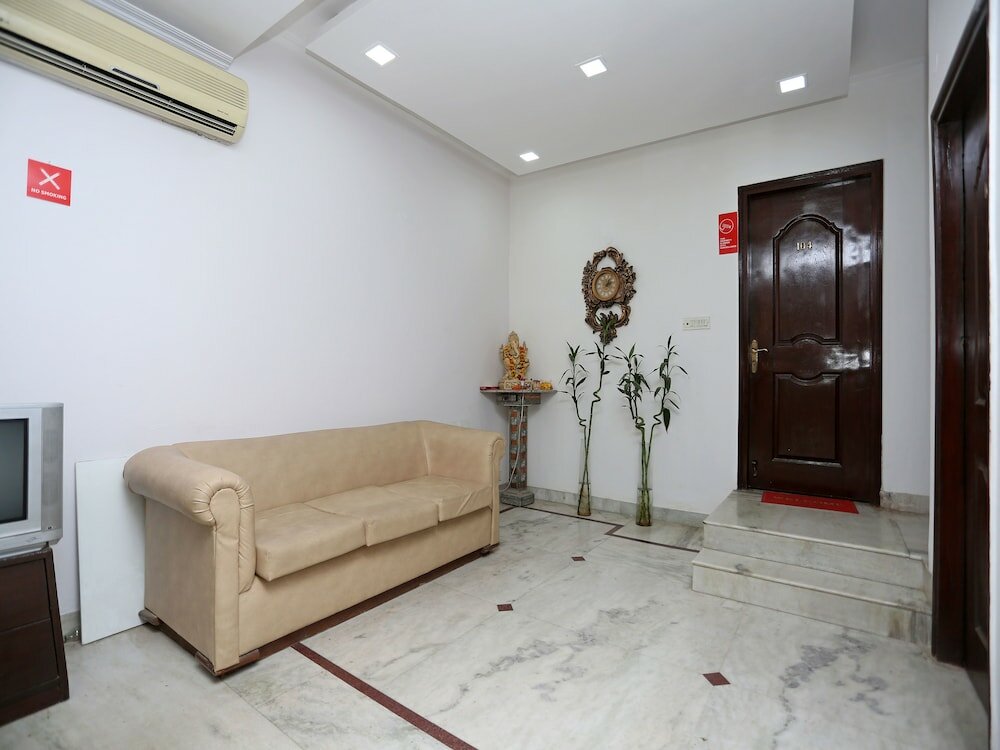 Фото Oyo 1879 Hotel Imperial Inn