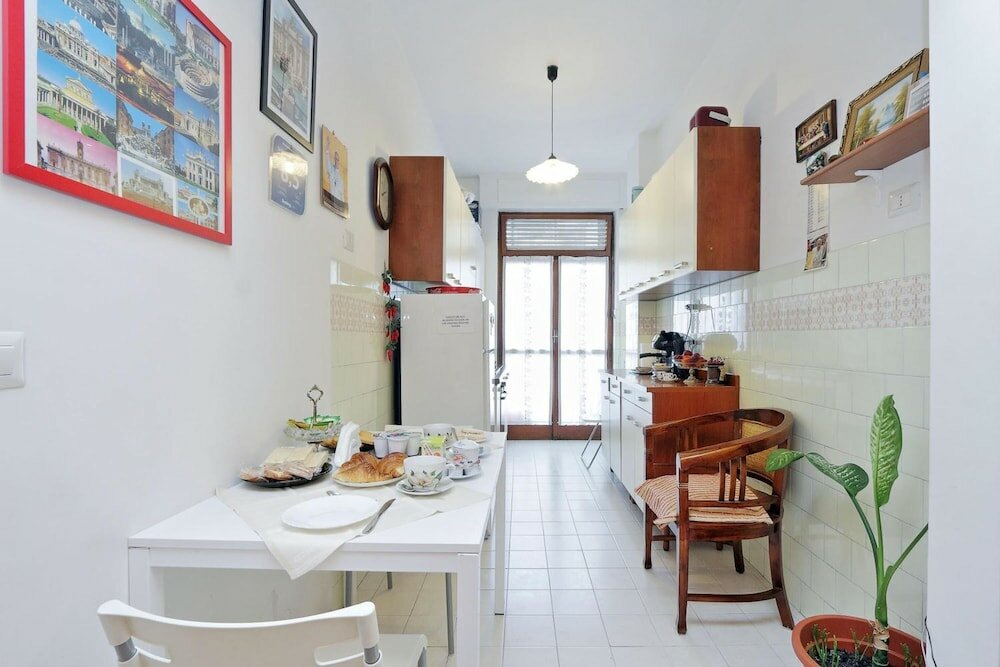 Фото La Stazione Del Vaticano