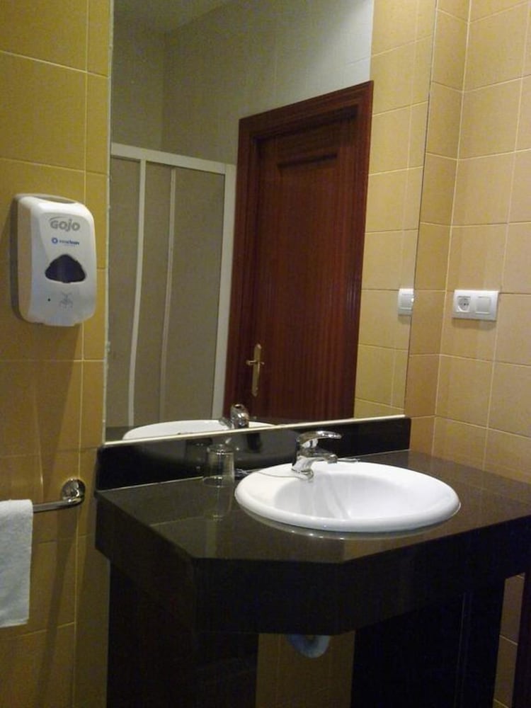 Фото Hotel Cervantes