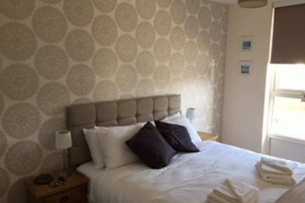 Фото Modern Apartment in Edinburgh