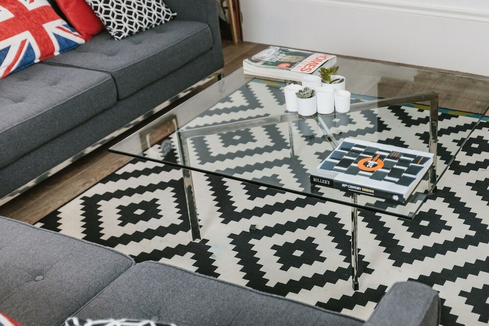 Фото Urban Quarters Serviced Apartments