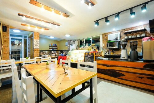 Гостиница Japi Traveller's Hotel & Restaurant - Main в Провинции Исабела