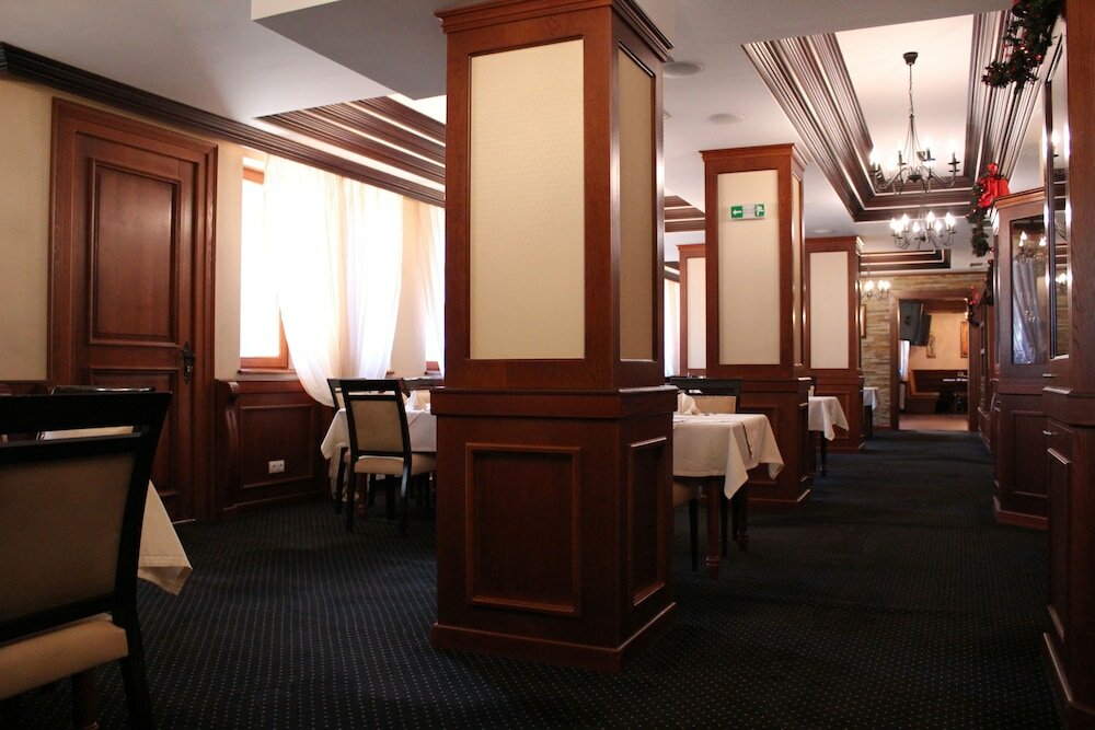 Фото Shiroka Laka Hotel