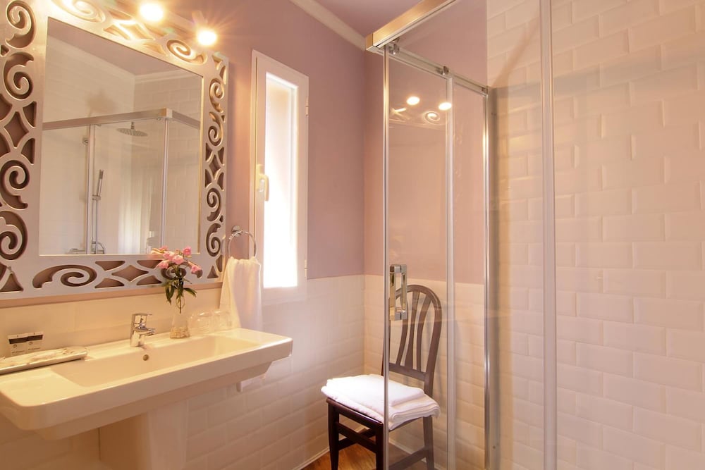 Фото Hostal los Castañuelos