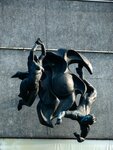 Морская симфония (Oktyabrskaya ulitsa, 28), escultura de genero