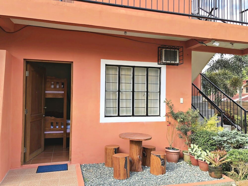 Фото View Sun Rooms & Garden