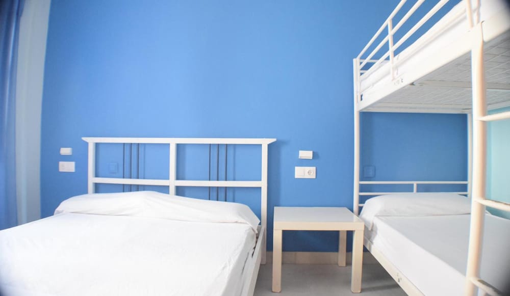 Фото Baobab Hostel