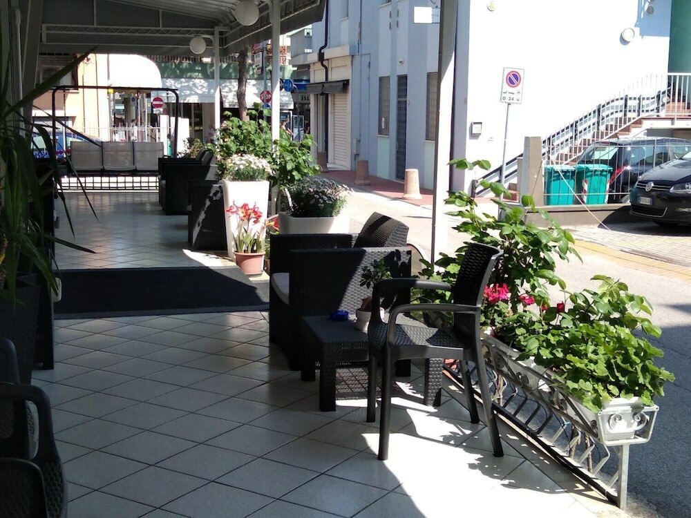 Фото Residence Madrid