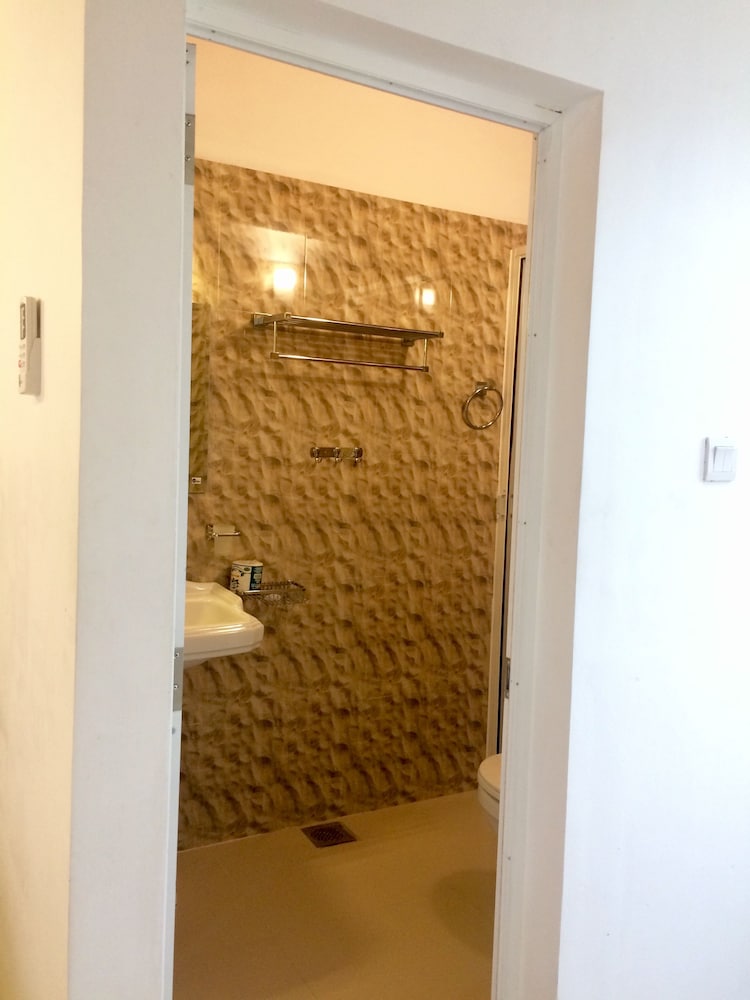 Фото Grand Orchid Residence