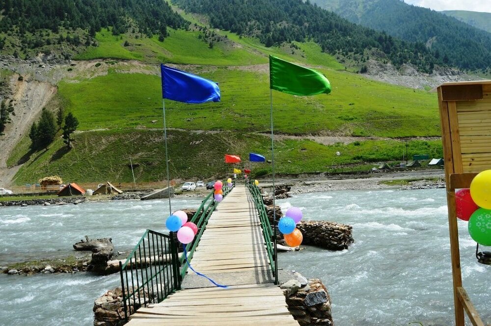 Фото Sheen Woods Resort