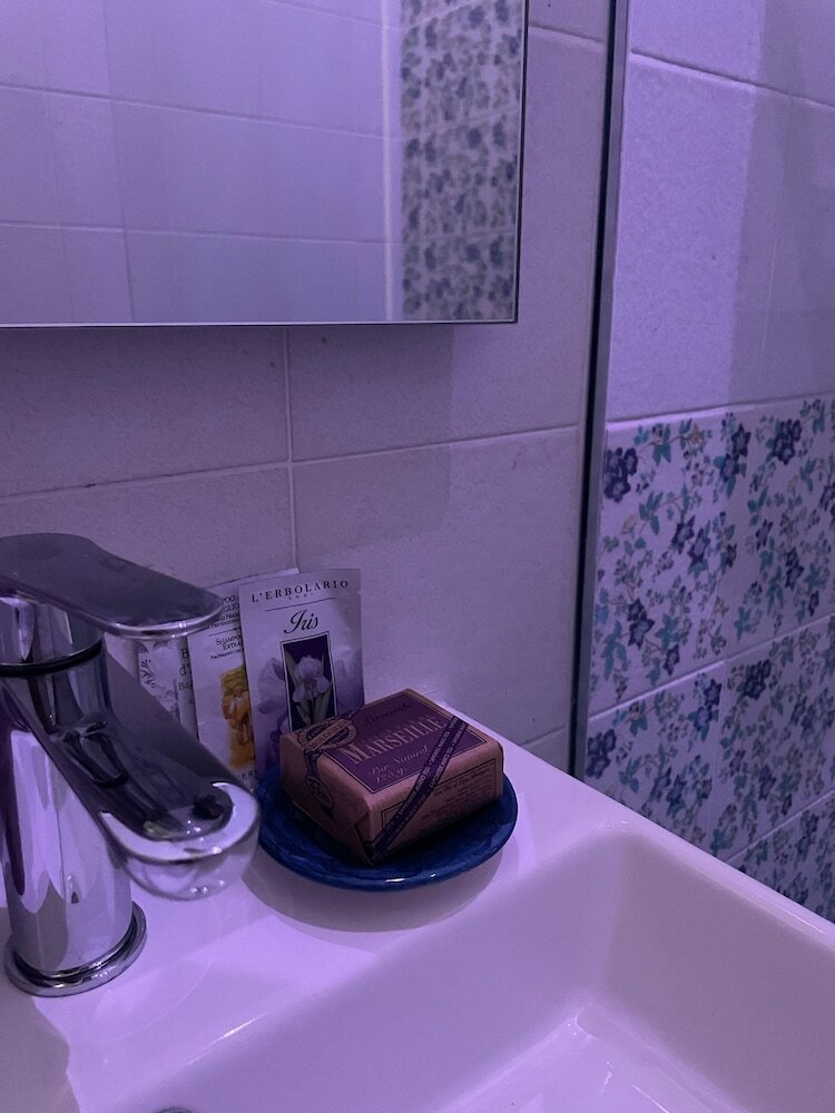 Фото La Corte Dei Naviganti B&b - Amalfi Coast - Cetara