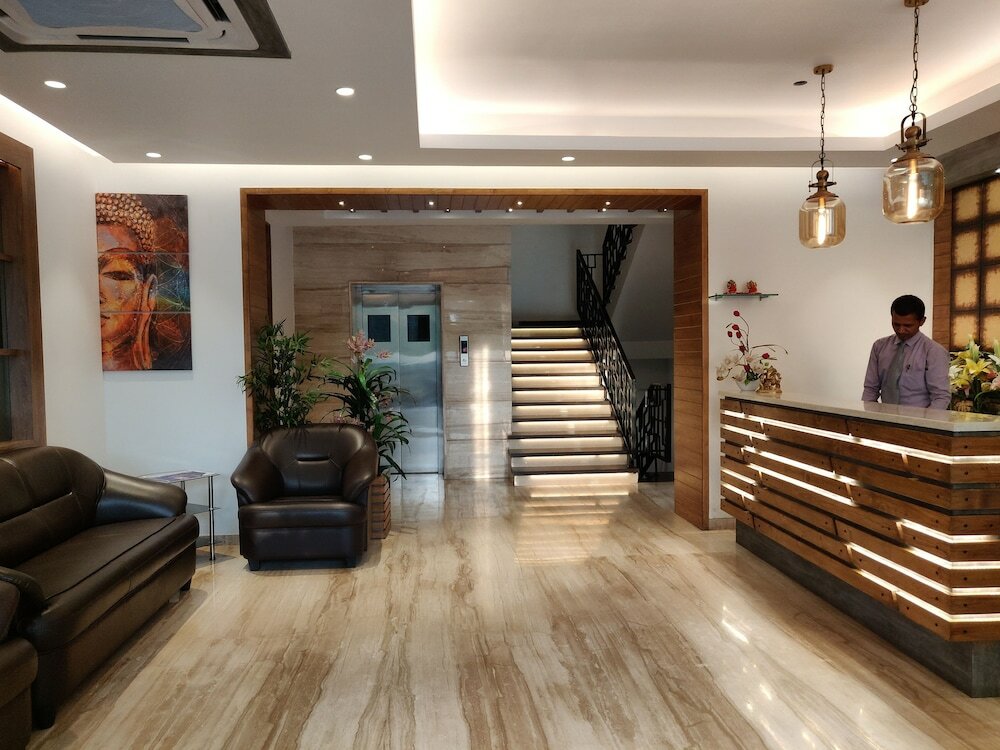 Фото отеля 2