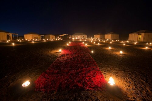 Гостиница Merzouga Luxury Desert Lodge