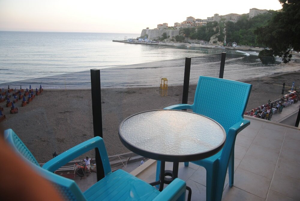 Фото Отель Cruiser