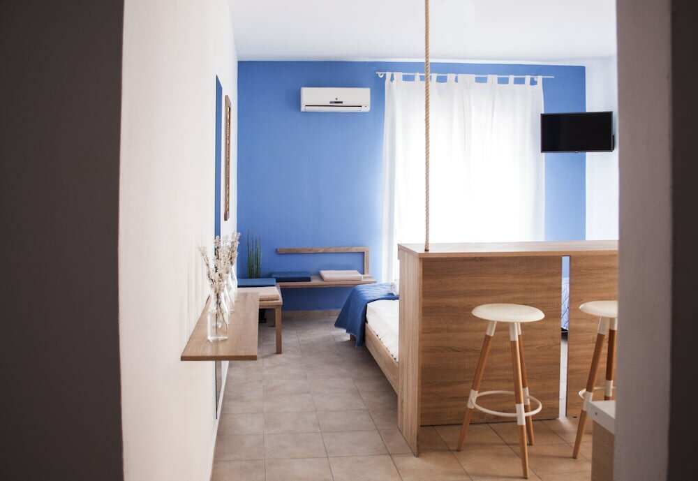 Фото Krinis Apartments