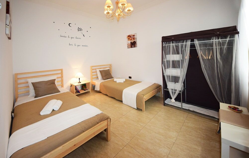 Фото Casa Emblematica Armonia