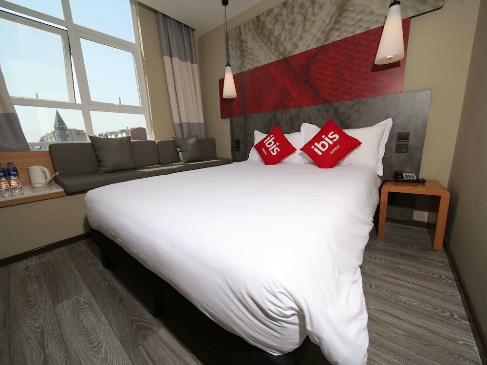 Фото Ibis Styles Chengdu American Center Hotel