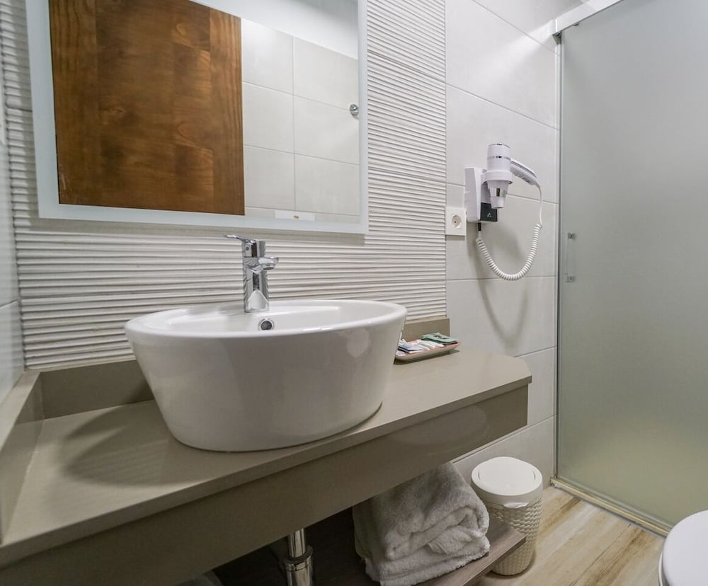 Фото Hostal y Apartamento Rural Los Naranjos