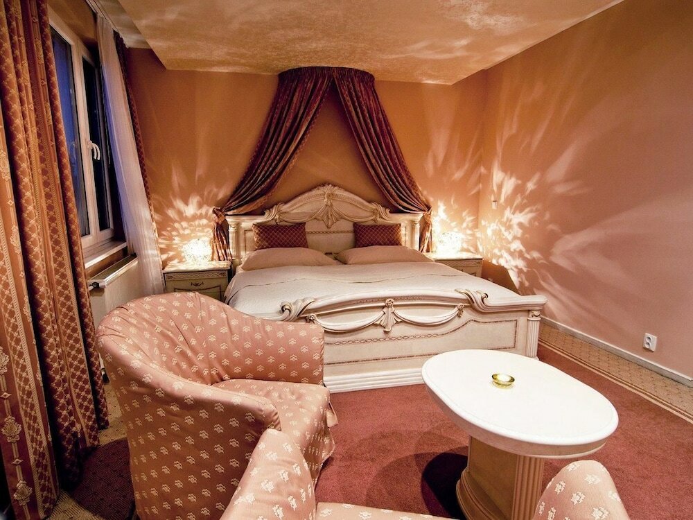 Фото Hotel Bílá Růže