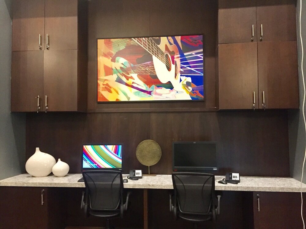 Фото Hampton Inn & Suites Downtown St. Paul