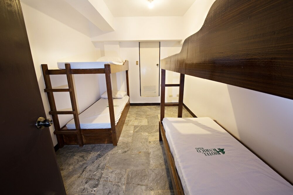 Фото Hotel Henrico Kisad